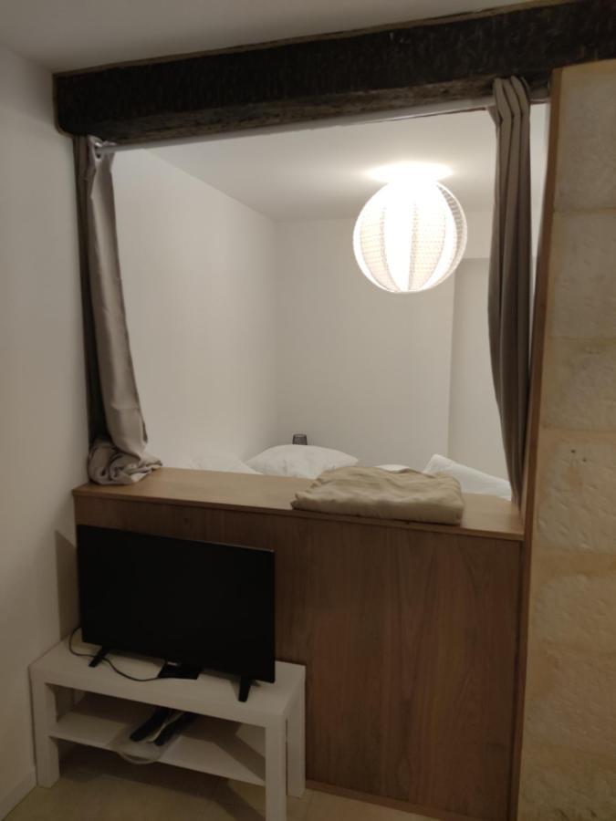 Studio De Charme, Au Calme Dans Le Vieux Chaumont Chaumont  Luaran gambar